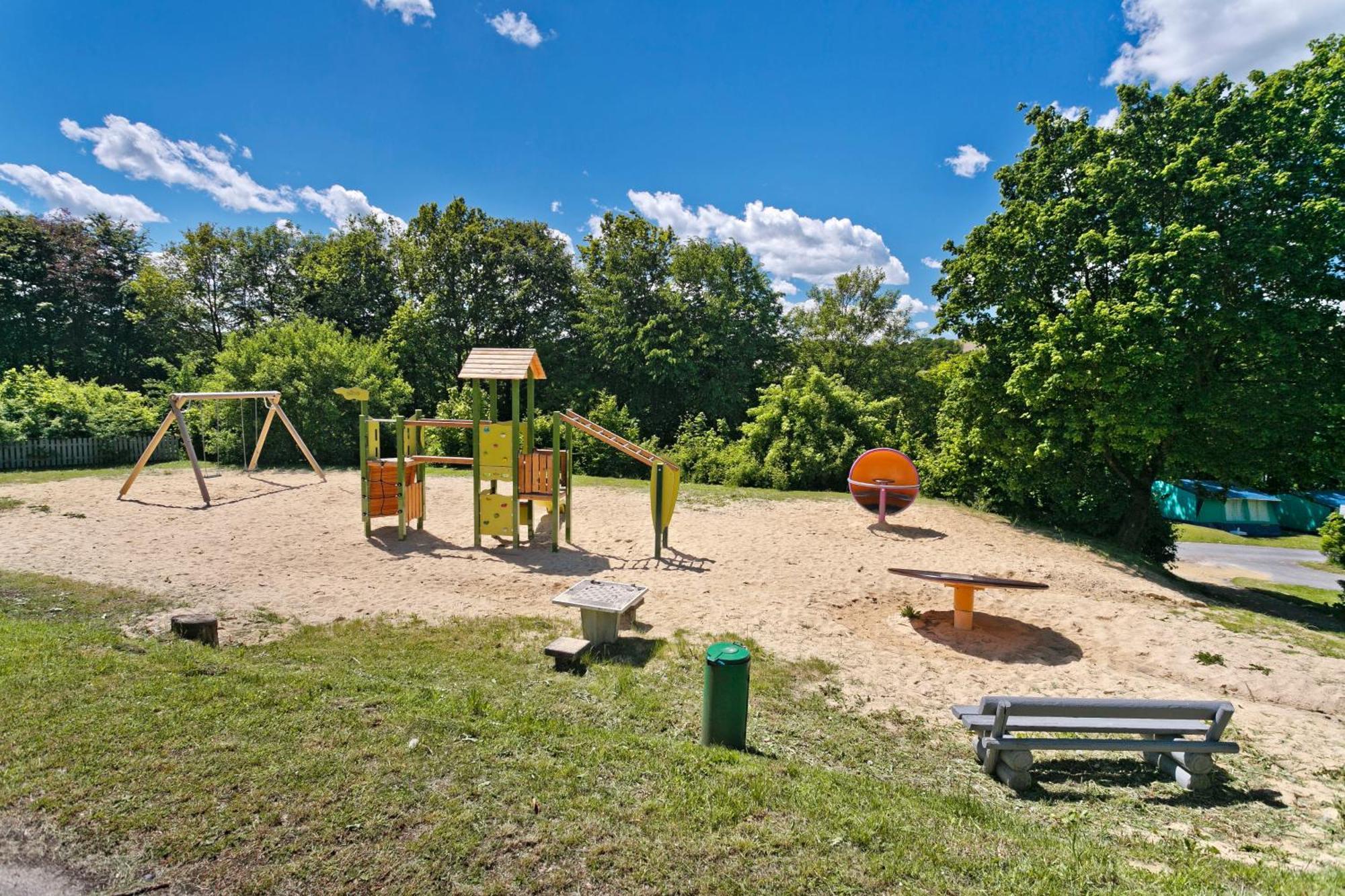 Knaus Campingpark Hennesee Meschede Exteriör bild